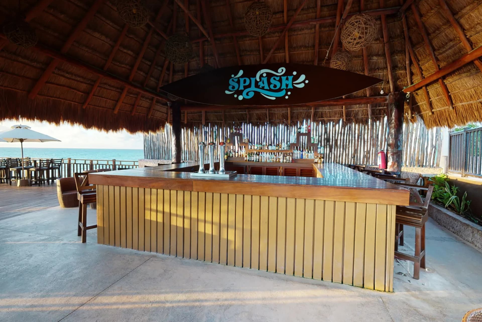 Splash Bar